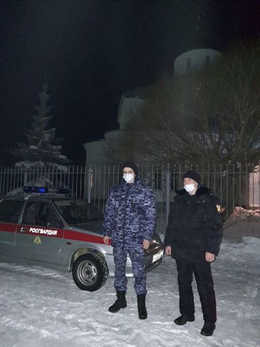 Сотрудники Росгвардии приняли участие в обеспечении общественного порядка и безопасности во время празднования Крещения Господня