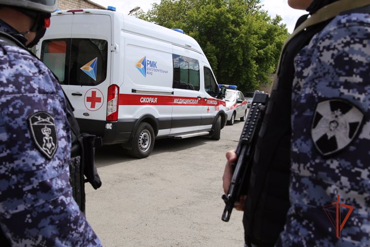 В Челябинске росгвардейцы задержали двух мужчин, подозреваемых  в избиении 