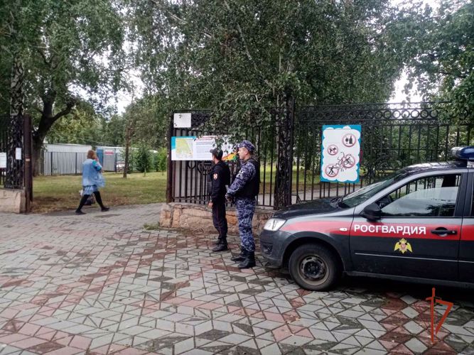 На Южном Урале сотрудники Росгвардии обеспечили охрану общественного порядка при проведении мероприятий, посвященных Дню ВДВ