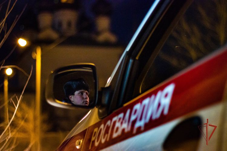 В Магнитогорске росгвардейцы задержали подозреваемого в драке