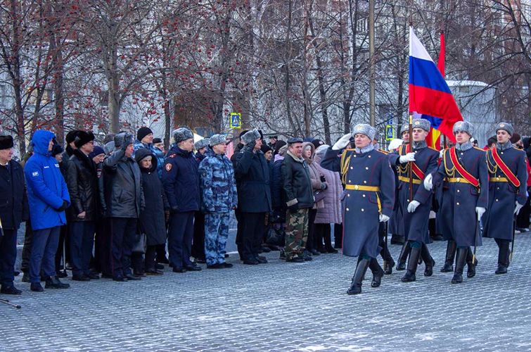 В Челябинске росгвардейцы почтили память воинов, исполнявших служебный долг за пределами Отечества