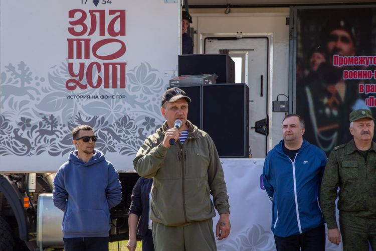 В преддверии Дня Победы ветераны челябинского СОБР провели  военно-патриотические Игры (видео)