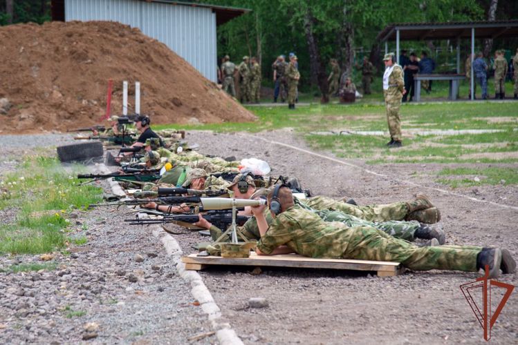 Военнослужащие и сотрудники Росгвардии Южного Урала стали призерами Чемпионата Уральского округа по стрельбе 