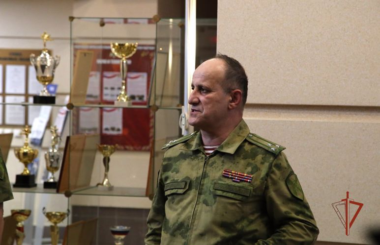 По всему Южному Уралу росгвардейцы принимают участие в мероприятиях ко Дню памяти и скорби 