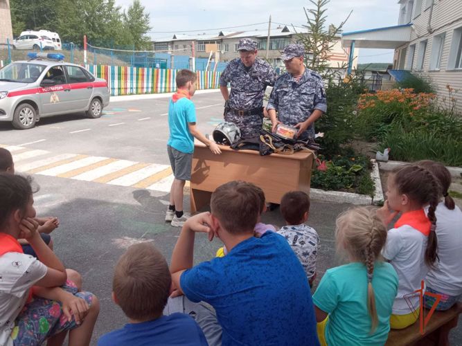 В Челябинской области продолжается акция «Каникулы с Росгвардией»
