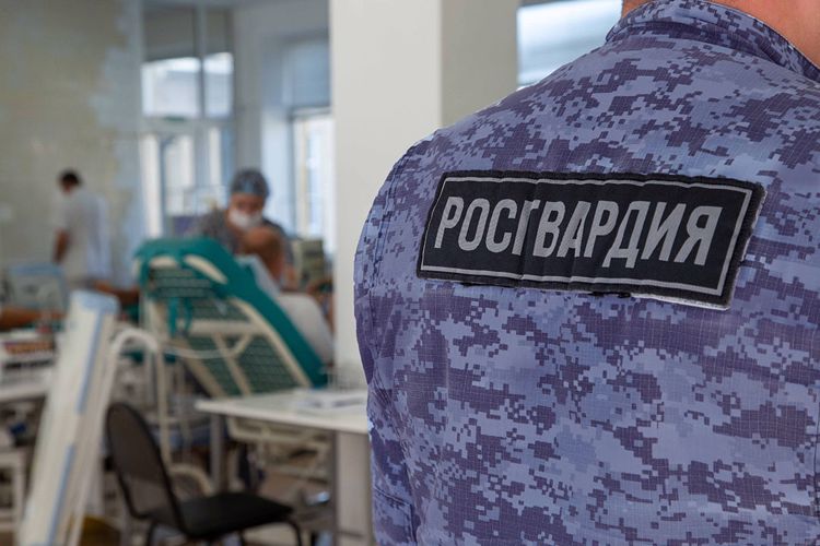 В Челябинске росгвардейцы пополнили региональный банк донорской крови