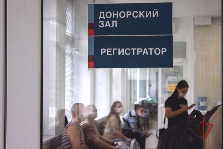 В Челябинске росгвардейцы пополнили региональный банк донорской крови