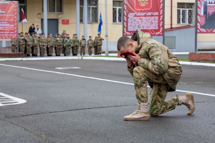 На Урале проведены испытания на право ношения крапового берета 