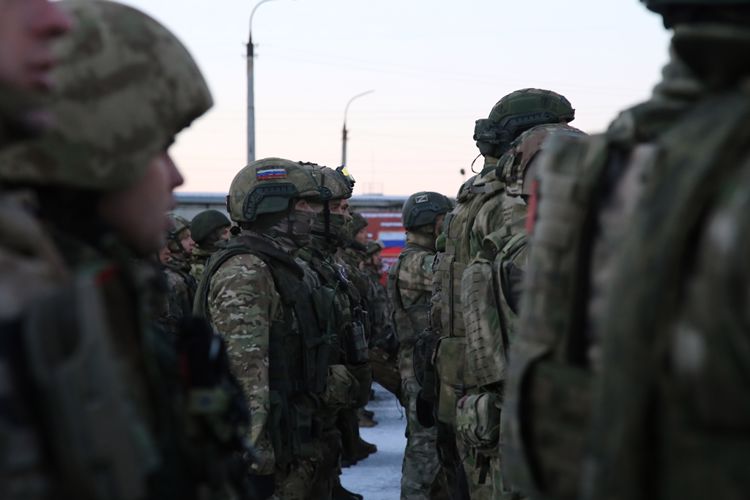В Челябинске военнослужащим отдельного отряда «Оберег» вручены государственные награды