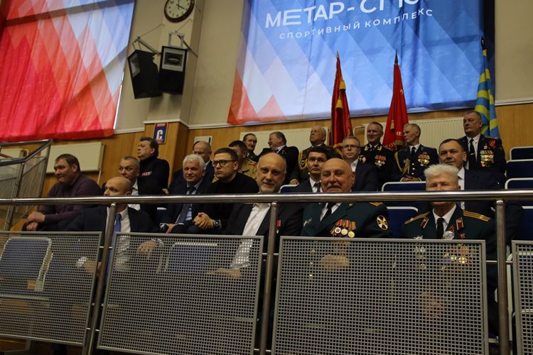 В Челябинске ветеран Росгвардии стал соорганизатором турнира по боевому самбо, посвященного кавалерам ордена Мужества