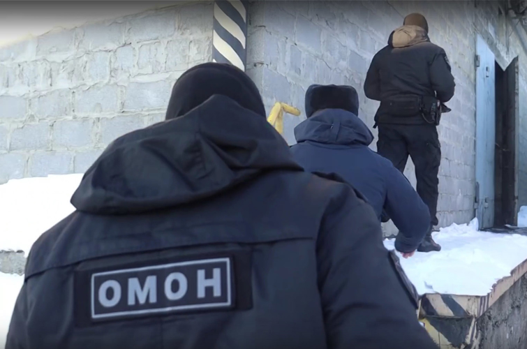 На Южном Урале при содействии Росгвардии пресечено более 150 нарушений миграционного законодательства
