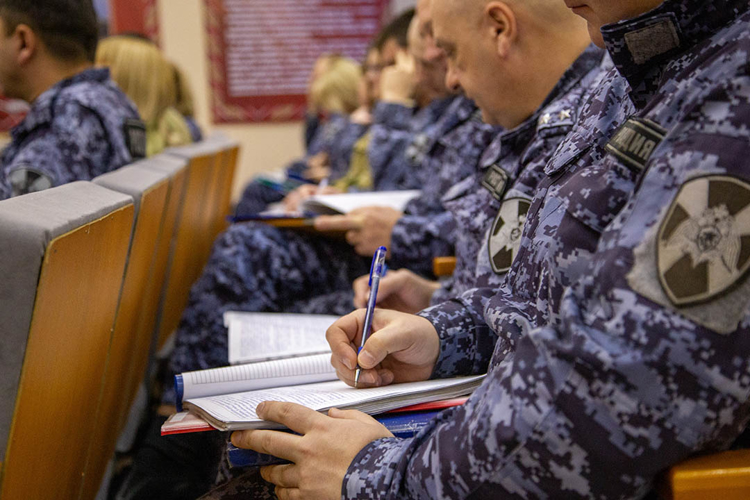 В управлении Росгвардии по Челябинской области начался зимний период подготовки