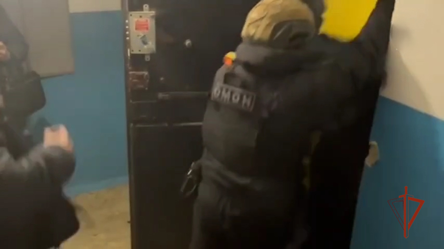 Спецназ Росгвардии задержал троих подозреваемых в нападении на участников СВО