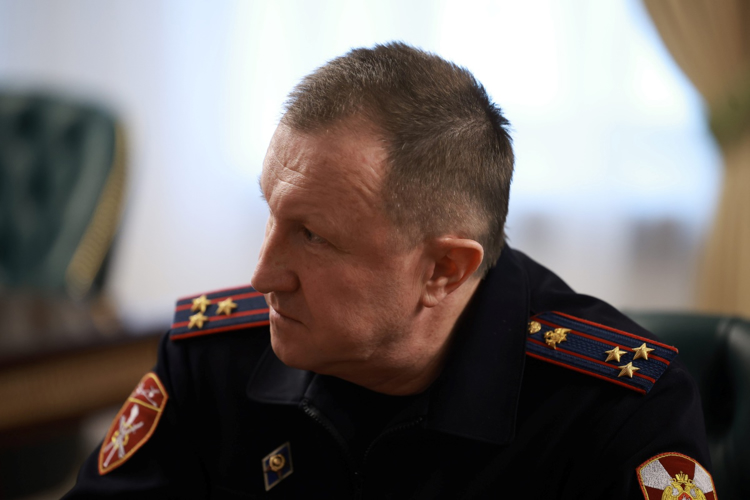 Заместитель командующего представил нового руководителя территориального управления Росгвардии губернатору Челябинской области