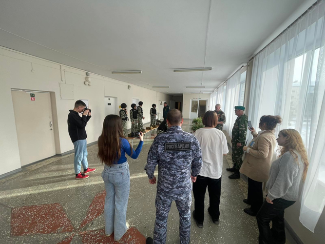 В Магнитогорске росгвардеец принял участие в организации спортивно-военизированной эстафете «Призывник-2024»