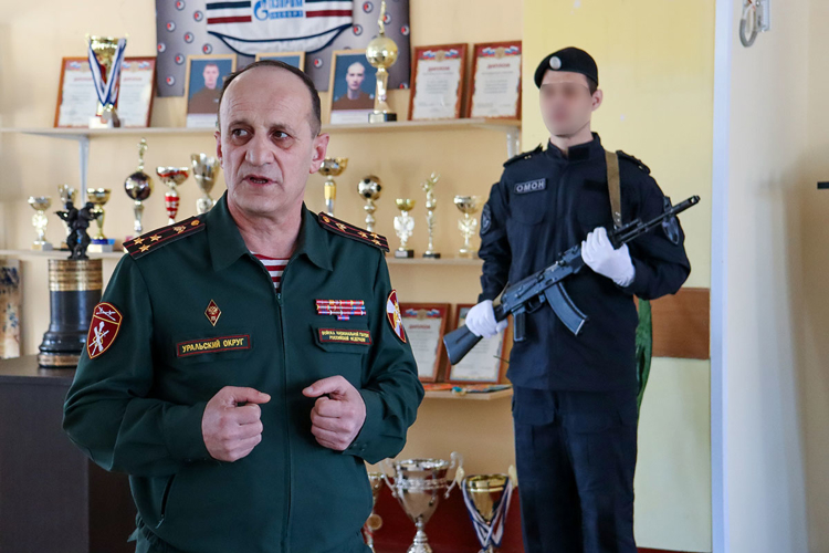 На базе челябинского ОМОН «Воин» открыли мемориал в память о бойцах ОМОН – участниках СВО