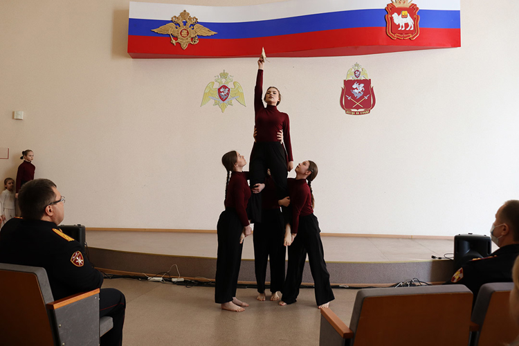 В управлении Росгвардии по Челябинской области состоялся праздничный концерт ко Дню защитника Отечества