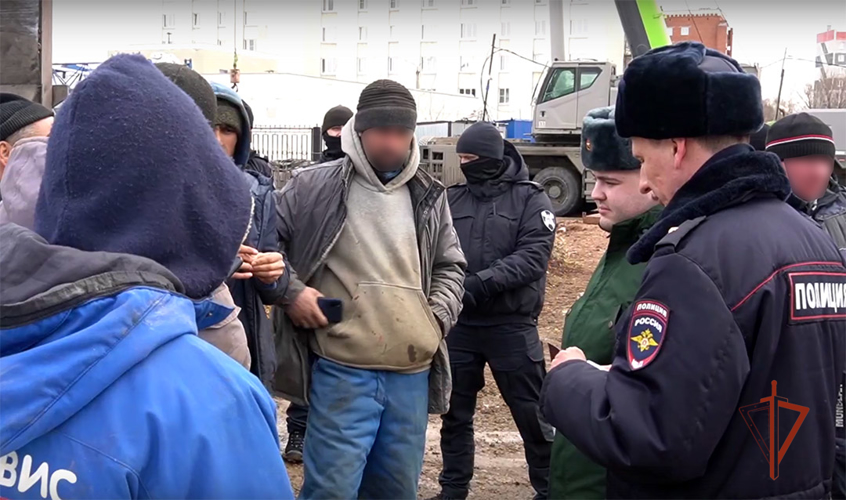 Росгвардейцы принимают участие в межведомственном оперативно-профилактическом мероприятии «Нелегальный мигрант» на Южном Урале