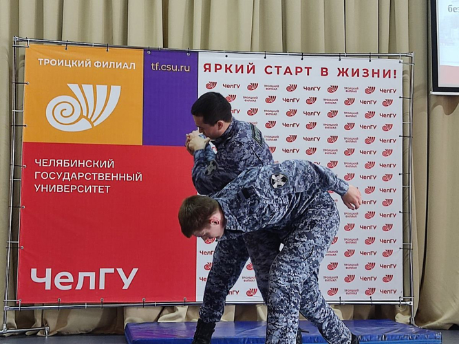 Росгвардейцы проводят мероприятия по профессиональной ориентации 