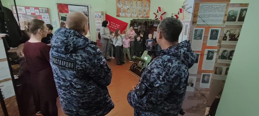На Южном Урале росгвардейцы приняли участие в памятных мероприятиях, посвященных Международному дню освобождения узников фашистских концлагерей