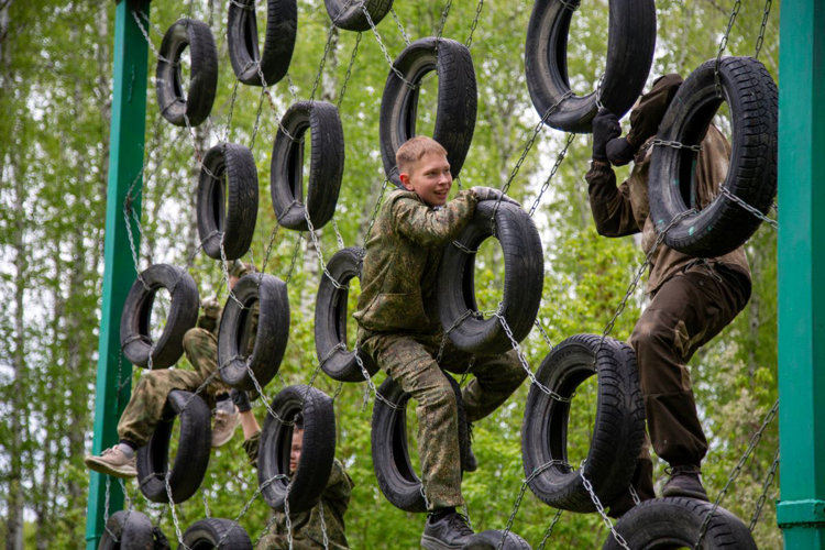 Военно-спортивный турнир прошел в челябинском отряде «Оберег» 