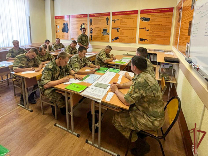 В Челябинской области завершился учебно-методический сбор водолазов Уральского округа Росгвардии  