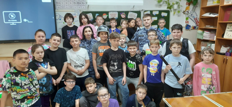 «Каникулы с Росгвардией» продолжаются на Южном Урале