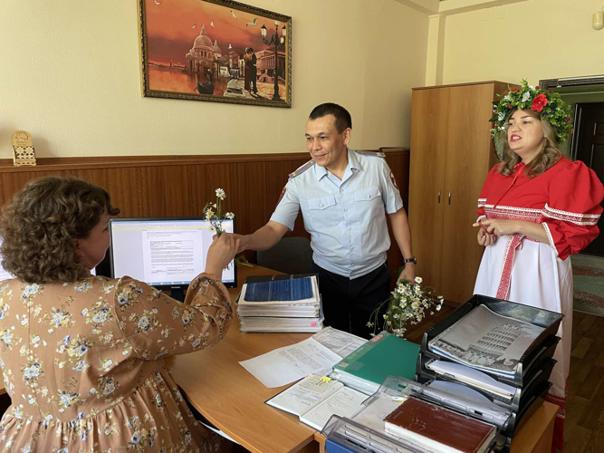 Росгвардейцы приняли участие в мероприятиях, посвященных Дню семьи, любви и верности на Южном Урале