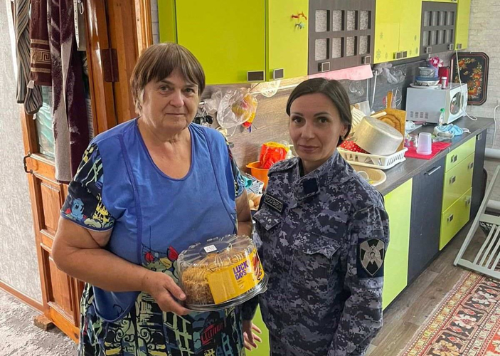 На Южном Урале росгвардейцы провели мероприятия, посвященные международному Дню пожилых людей