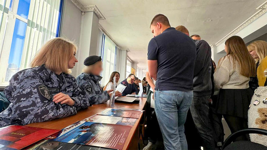 Росгвардейцы приняли участие в Ассамблее работодателей Южного Урала