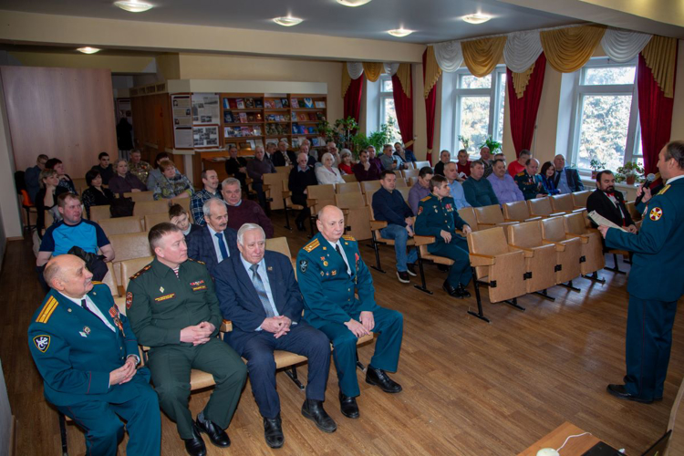 90 лет славы и доблести: войсковая часть 7438 отмечает юбилей