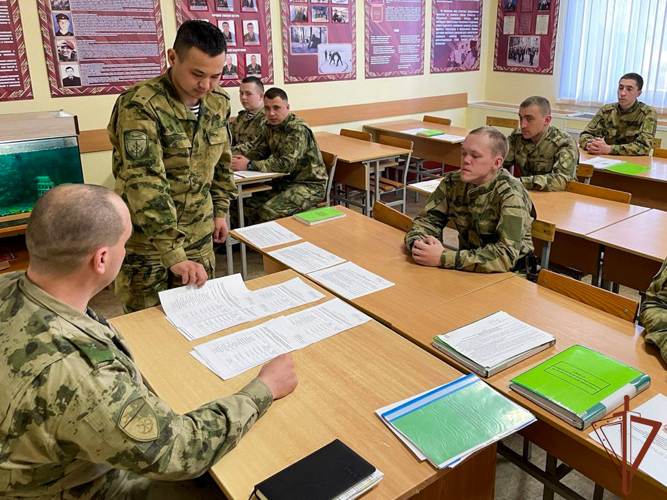 Сбор с командирами катеров завершился в уральском округе Росгвардии