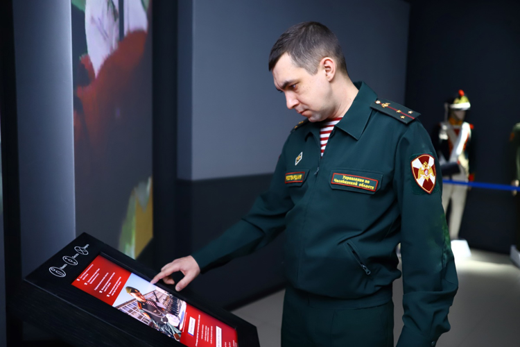 «Росгвардия. Всегда на страже»: в Челябинске открылась уникальная выставка в преддверии Дня войск