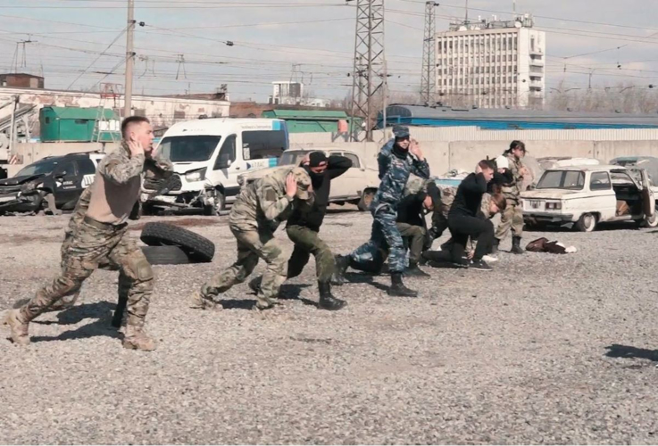 «Школа юного гвардейца»: росгвардейцы провели уникальные занятия для подшефных