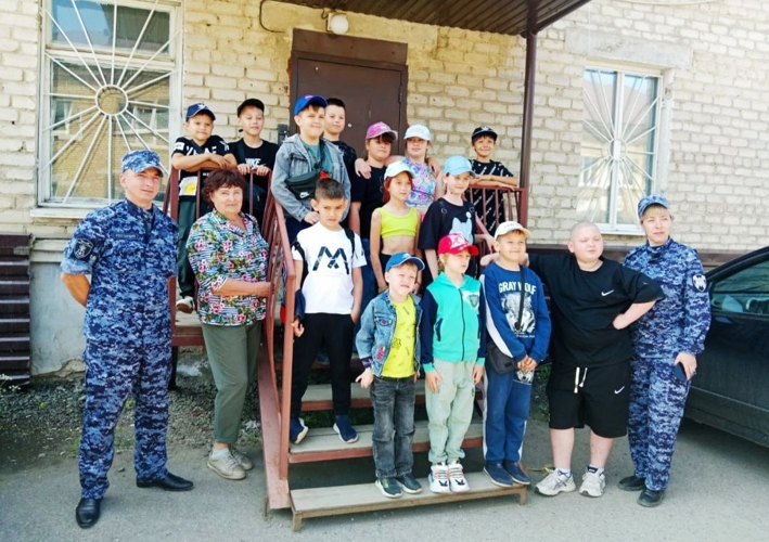 В Симе прошли мероприятия для детей в рамках акции «Каникулы с Росгвардией»