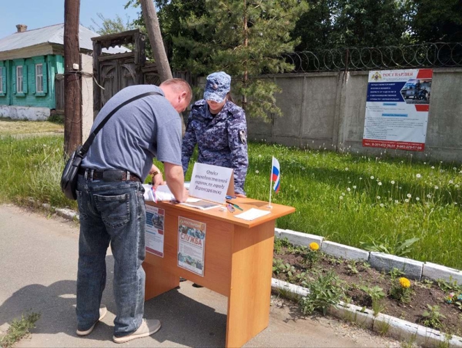 Росгвардейцы приняли участие в профориентационных мероприятиях на Южном Урале