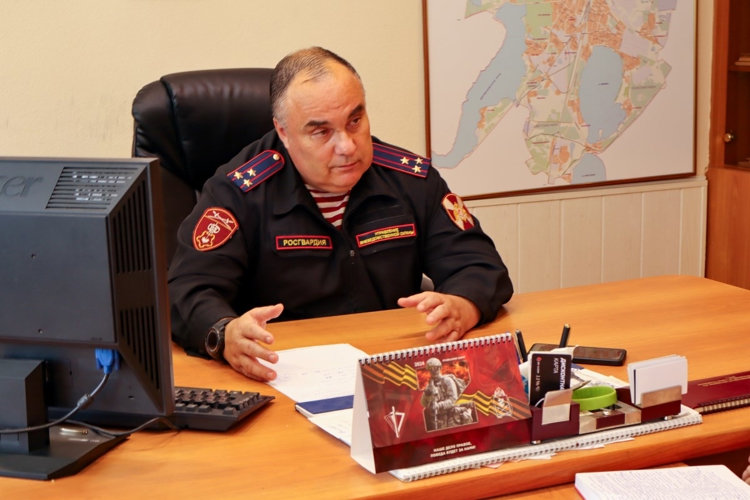 Сотрудник вневедомственной охраны рассказал читателям «Аргументы и факты» как попасть на службу в подразделение