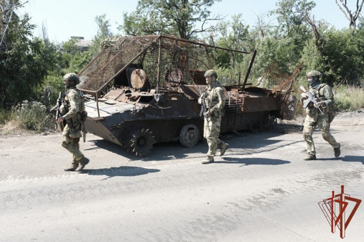 Росгвардейцы обнаружили оставленные при отступлении ВСУ боеприпасы в ДНР