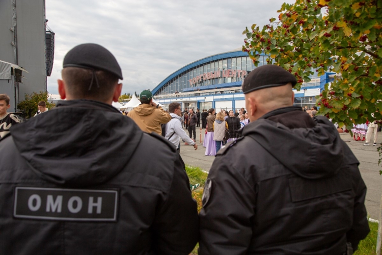 Росгвардия обеспечила безопасность в Единый день голосования на Южном Урале