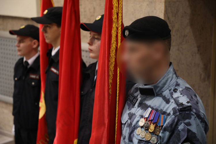 На Южном Урале  с участием ОМОН Росгвардии состоялась торжественная церемония передачи копий боевых знамен Великой Отечественной войны