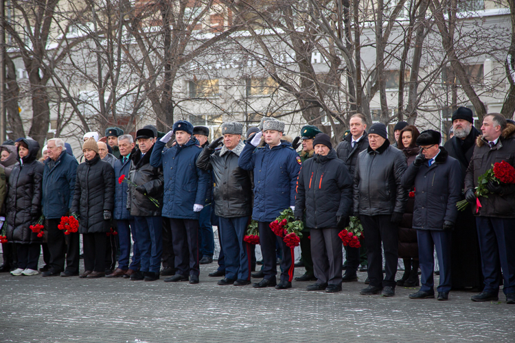 В Челябинске росгвардейцы почтили память воинов, исполнявших служебный долг за пределами Отечества