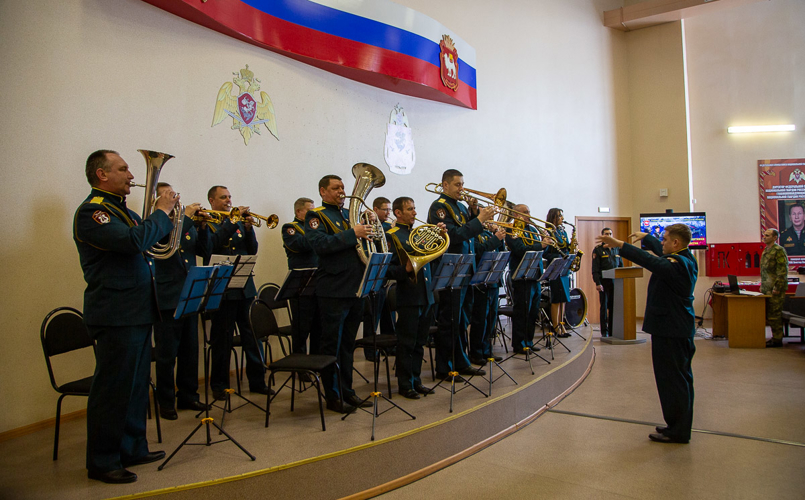 В Управлении Росгвардии по Челябинской области торжественно отметили День защитника Отечества