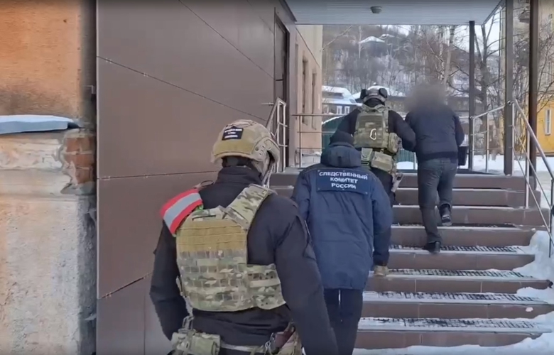 В Челябинской области при содействии ОМОН Росгвардии задержаны подозреваемые в мошенничестве в особо крупном размере