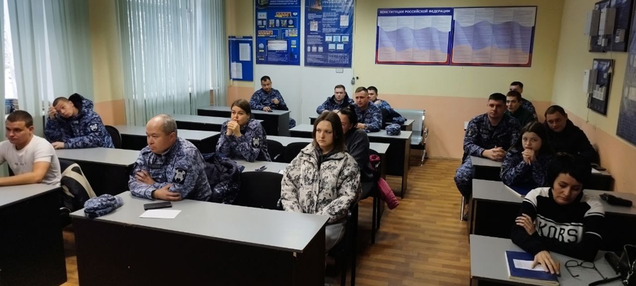 На Южном Урале Росгвардейцы почтили память героев Сталинградской битвы