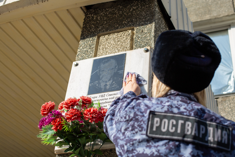 На Южном Урале росгвардейцы присоединились к патриотической акции «На страже памяти»