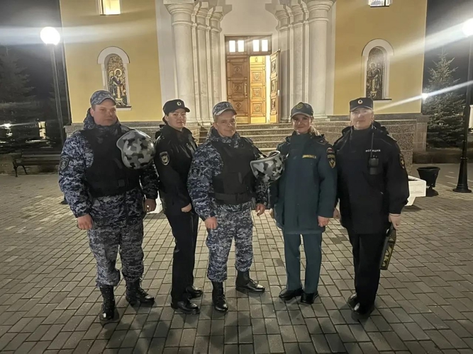 Росгвардейцы обеспечили правопорядок на Пасхальных богослужениях в Челябинской области