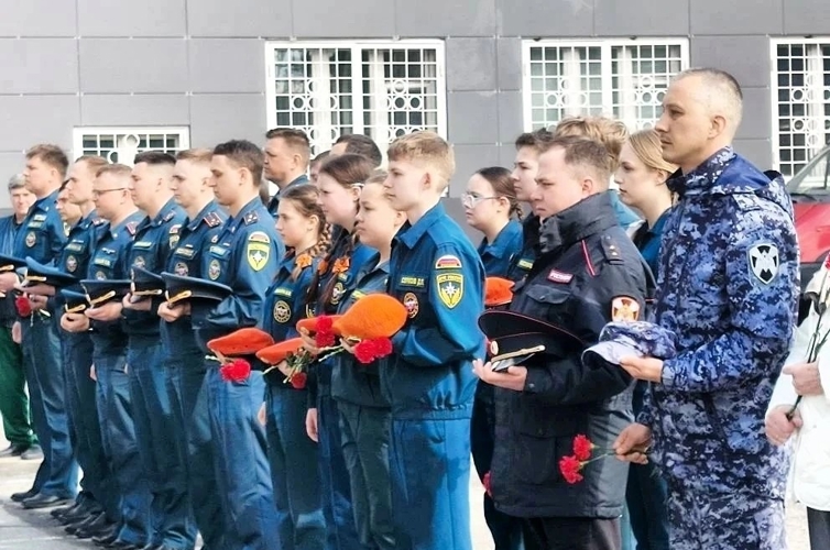 Росгвардейцы на Южном Урале почтили память ликвидаторов аварии на Чернобыльской АЭС
