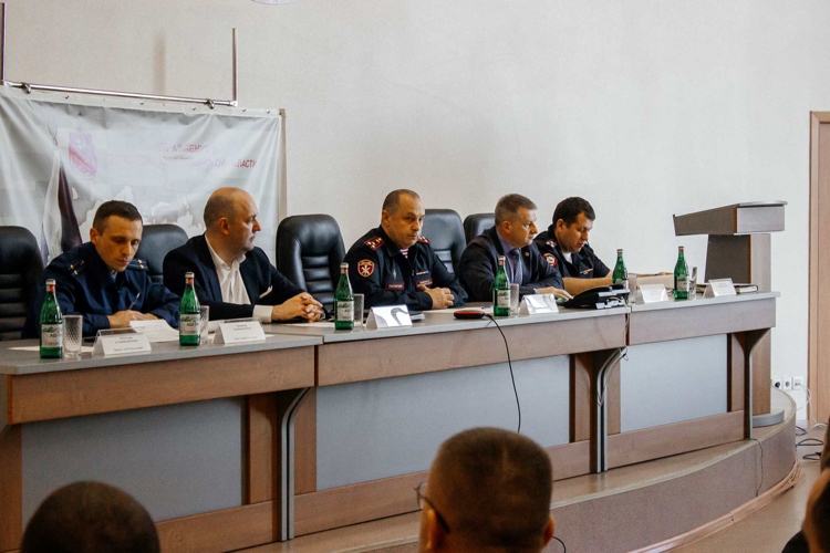 В Челябинске обсудили обеспечение правопорядка в период праздников и единого дня голосования