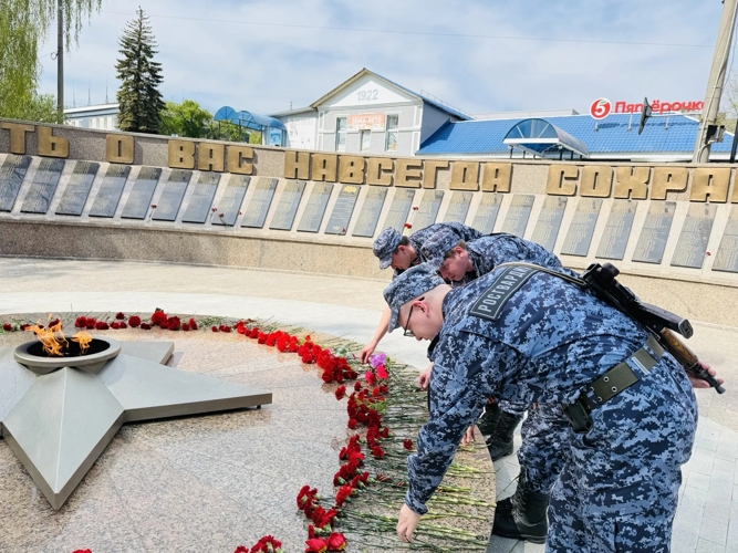 В Челябинской области росгвардейцы приняли участие в торжественных мероприятиях по случаю Дня Победы