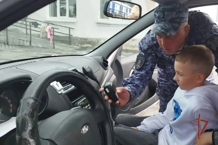 На Южном Урале проходит ведомственная акция «Каникулы с Росгвардией»
